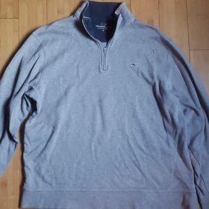 Vineyard vines sweater